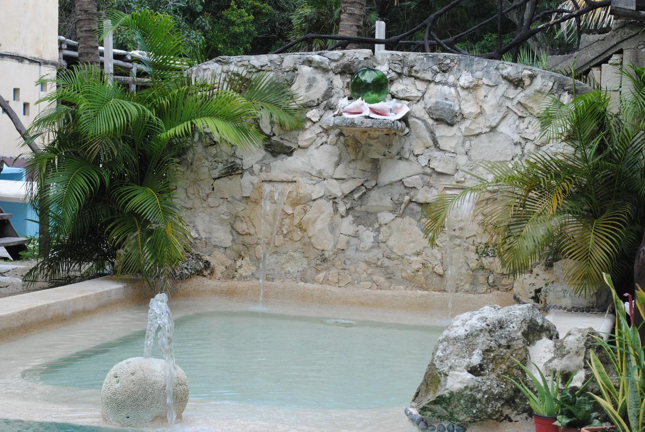 Lobo Inn Tulum تولوم المظهر الخارجي الصورة